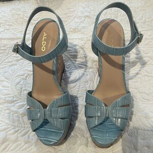 Aldo Women’s Shoes, size 7, Light Blue (New)